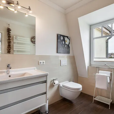 Apartment Valencia Am Rosenhof Kuehlungsborn